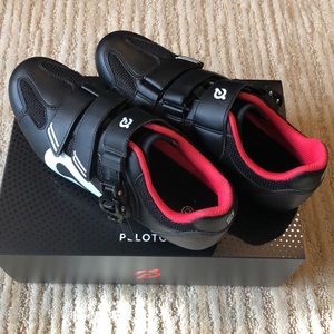 Peloton Cycling Shoes - Size 42 Like New
